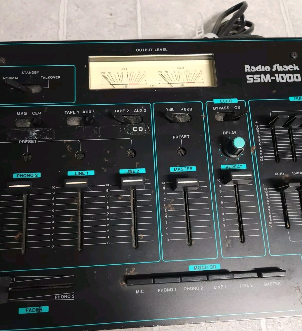 RADIOSHACK SSM-1000 Stereo Sound Mixer Echo Equalizer