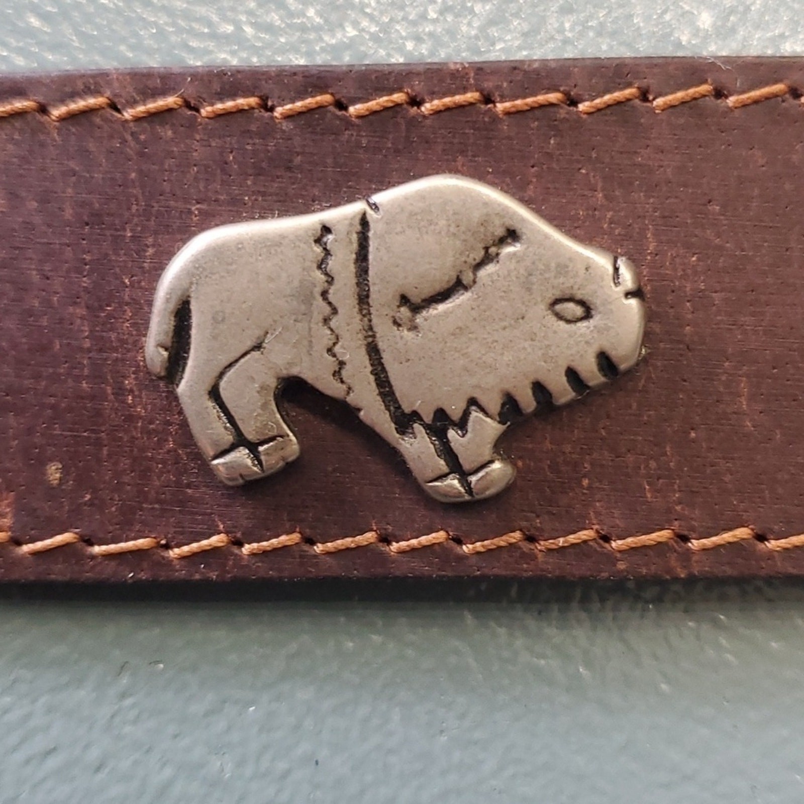 Sunbelt, genuine leather. Medium belt. Southwestern Sty. Silver animals.
