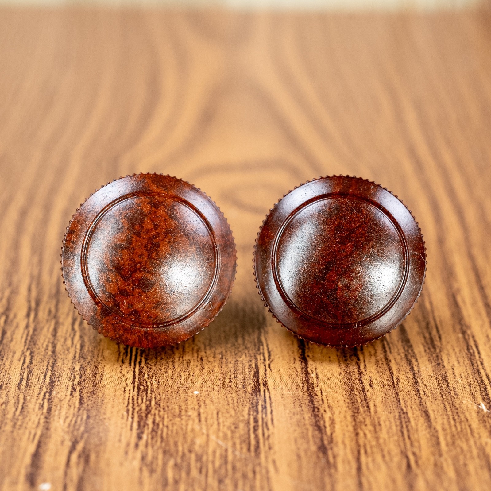 Midcentury Tube Radio Knobs Bakelite 2pc 1940s-50s 1/4" Splined Shaft