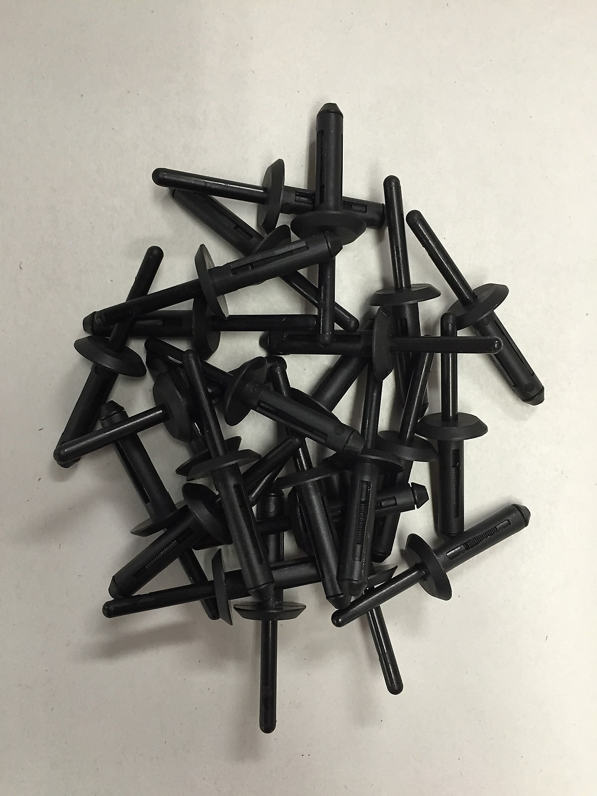 Set of 25: Jeep Chrylser Dodge Flare Rivets 6500911 14063981 N803043-S USA SHIP