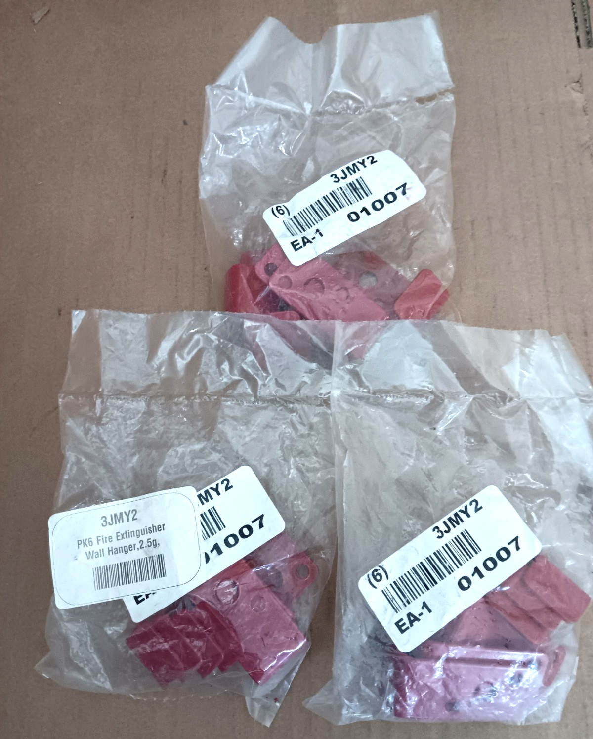 3JMY2 Pack Of 6 2.5 g Wall Mount Extinguisher Brackets Red Lot Of 3