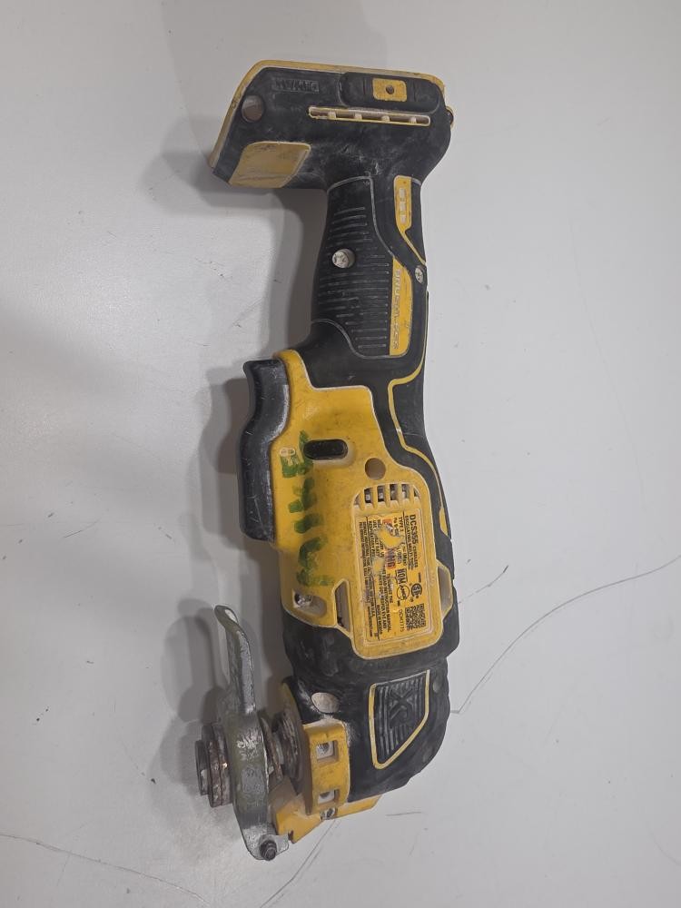 DEWALT DCS355 (P13020138)