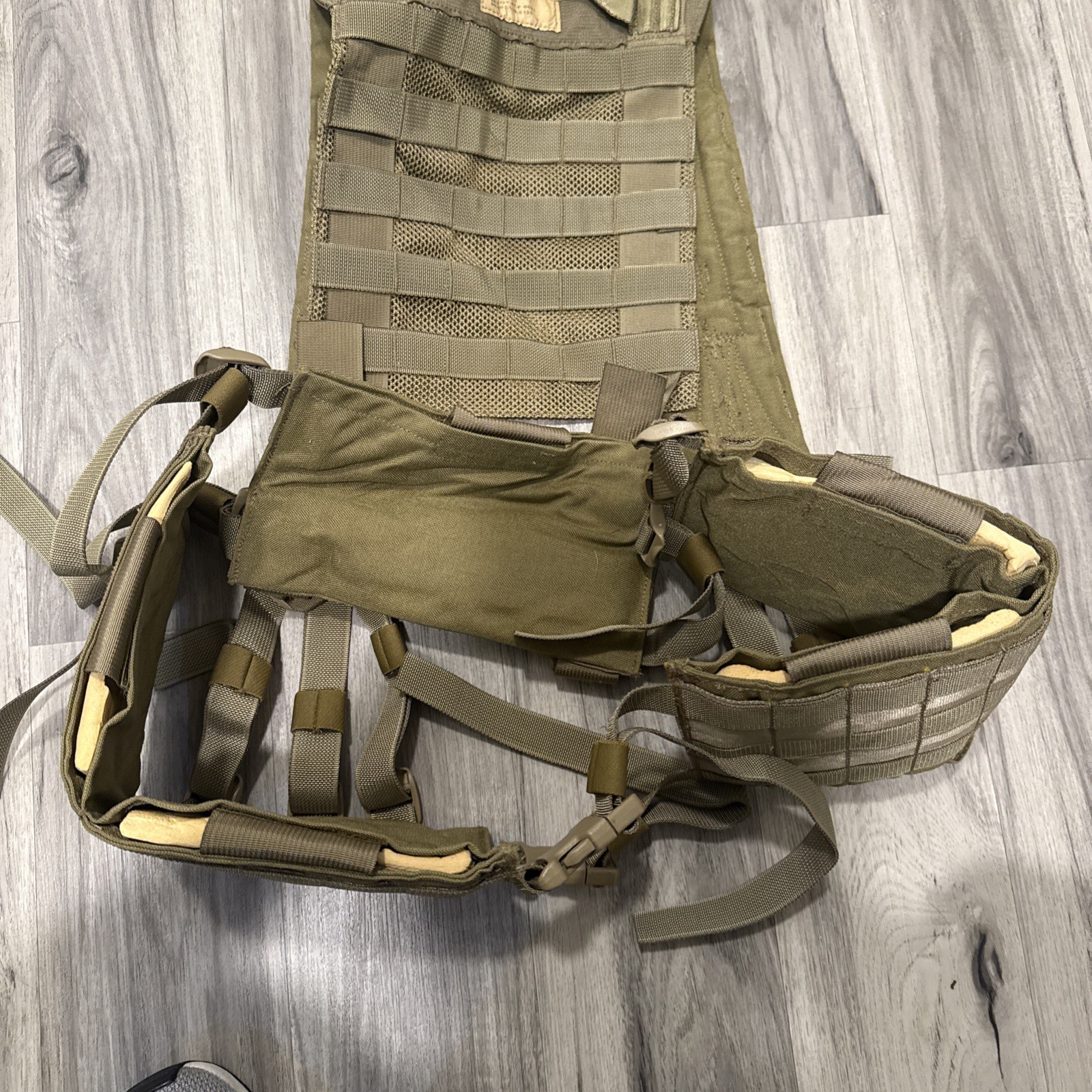 Eagle Industries Khaki SFLCS H Harness with Pouches - NOS