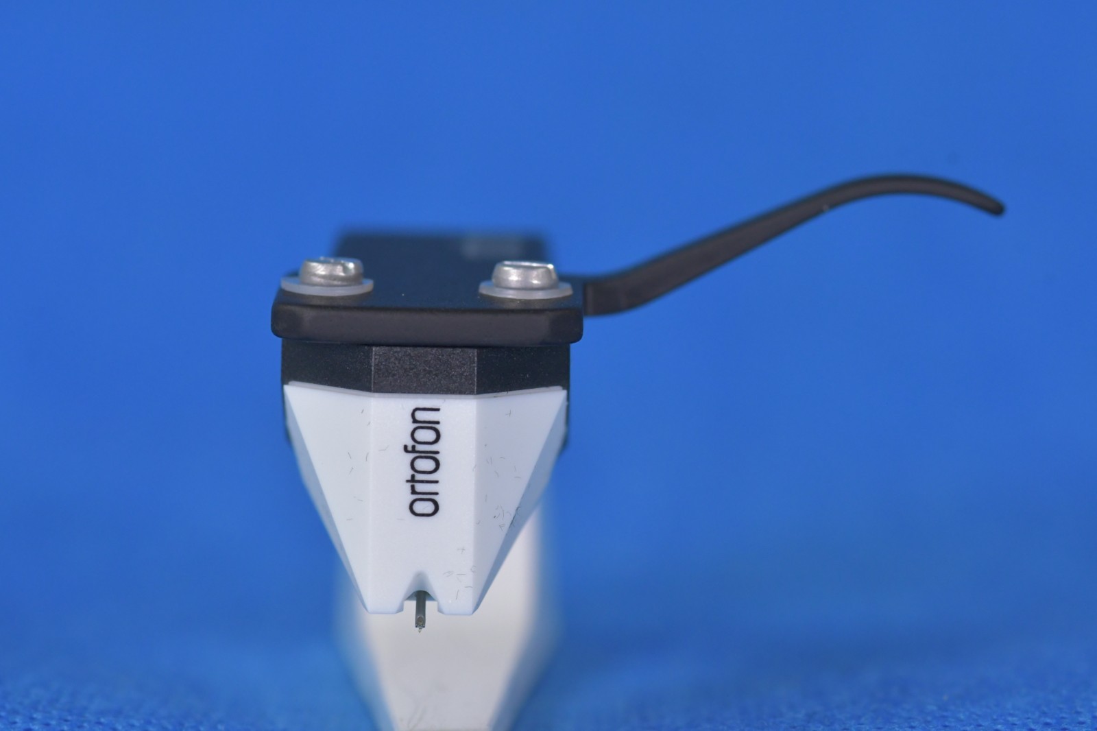 Ortofon 2M Mono Premounted Pickup Mounted on SH-4 Black Headshell