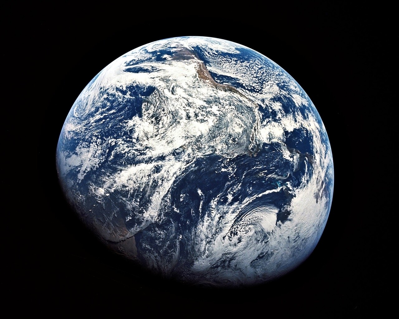 New 11x14 Photo: 1st Image of the whole Earth, Taken from Apollo 8 Moon Mission