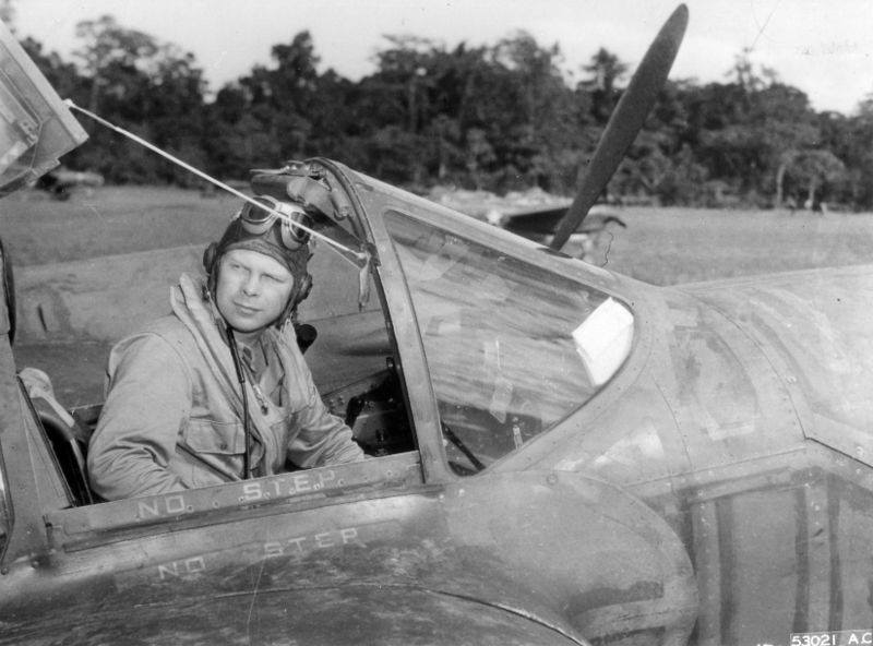 WWII B&W Photo Major Richard Bong P-38 Lightning Ace WW2 World War Two USAF/1074