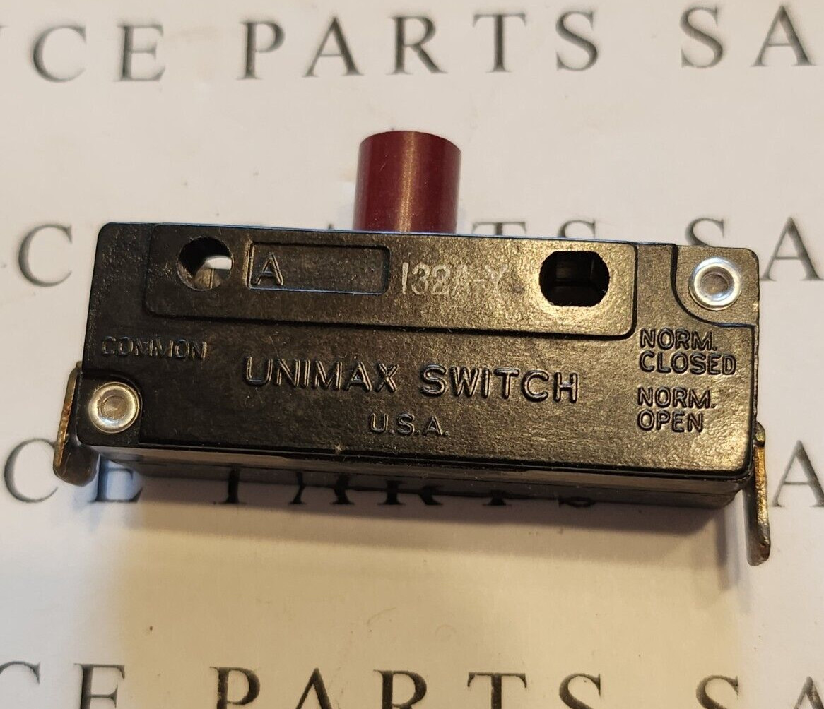 UNIMAX 132A-Y BUTTON SWITCH 15A 125/250VAC  TESTED