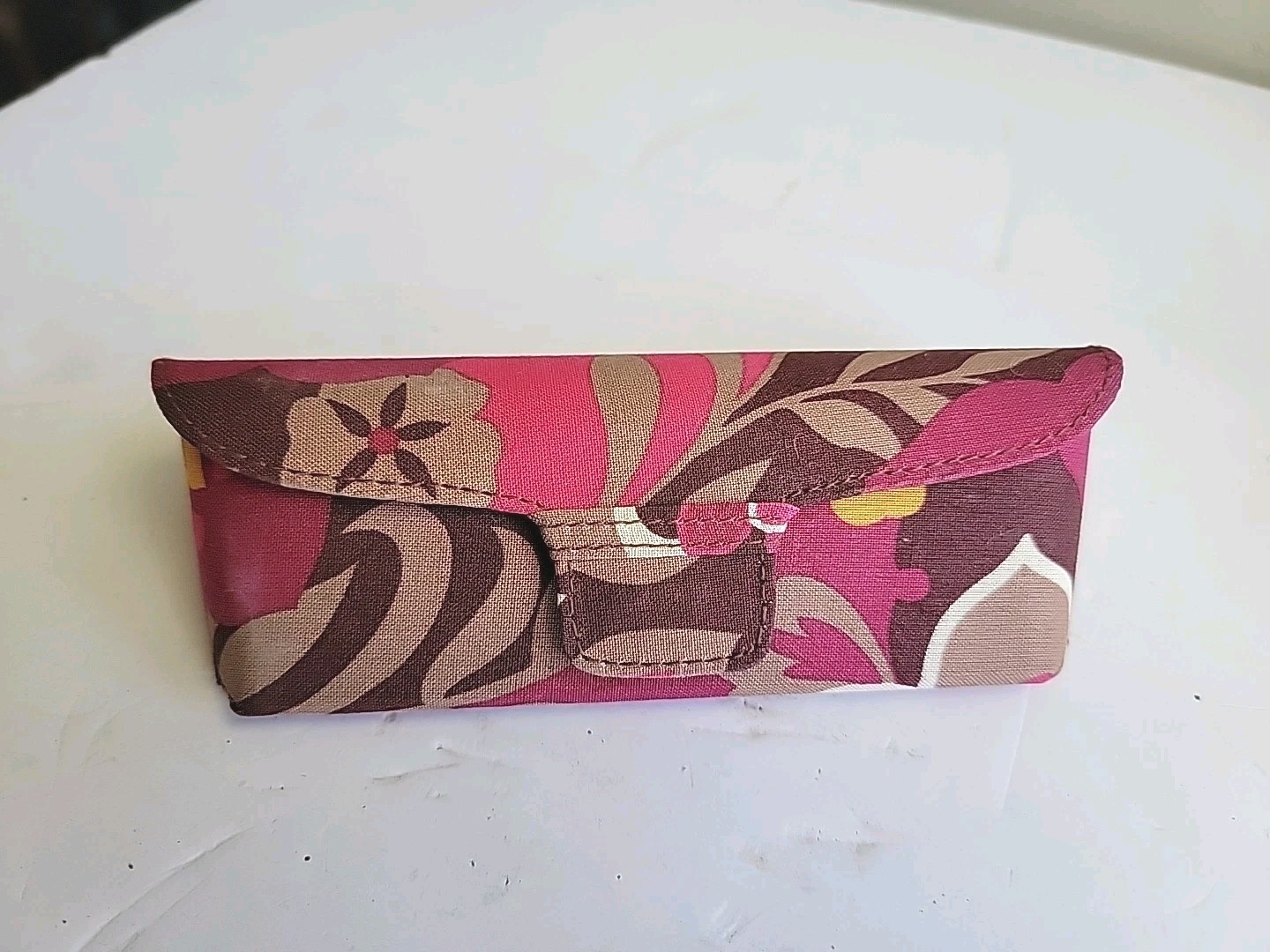 Vera Bradley Pixie Blooms Glasses Case Soft Quilted Zip Pouch Floral Pink - Used