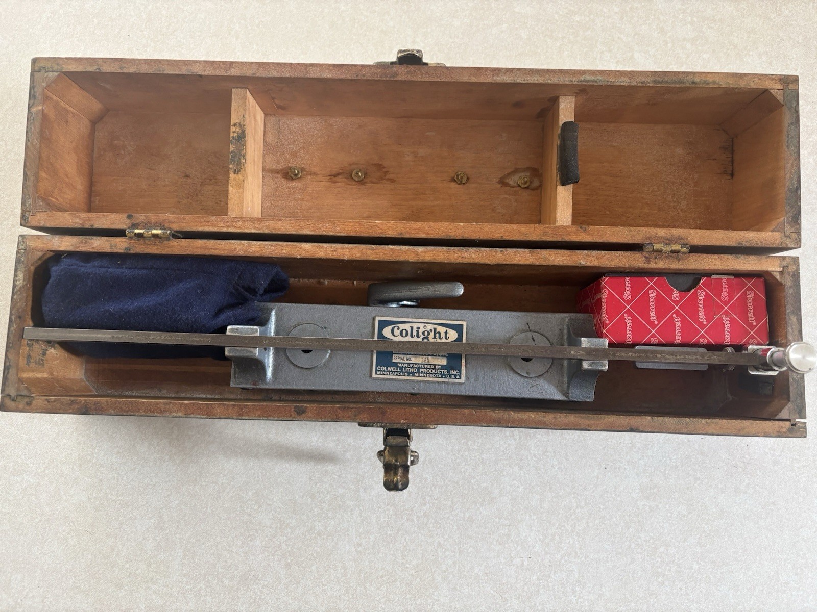 Vintage Colight Magnetic Packing Gauge in Wooden Box Rare Untested Made In USA