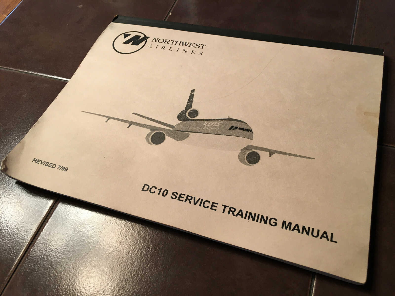 DC-10 Service Training Manual