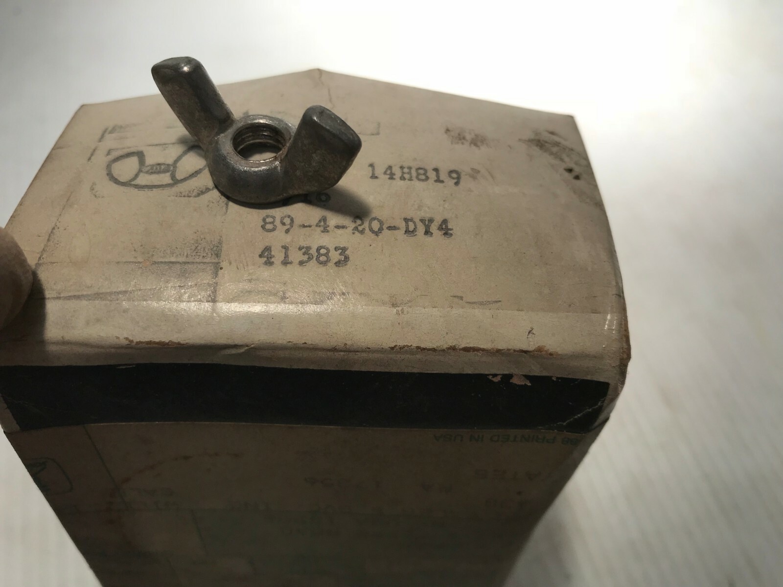 14H819  GENUINE JOHN DEERE Original Equipment  WING NUT