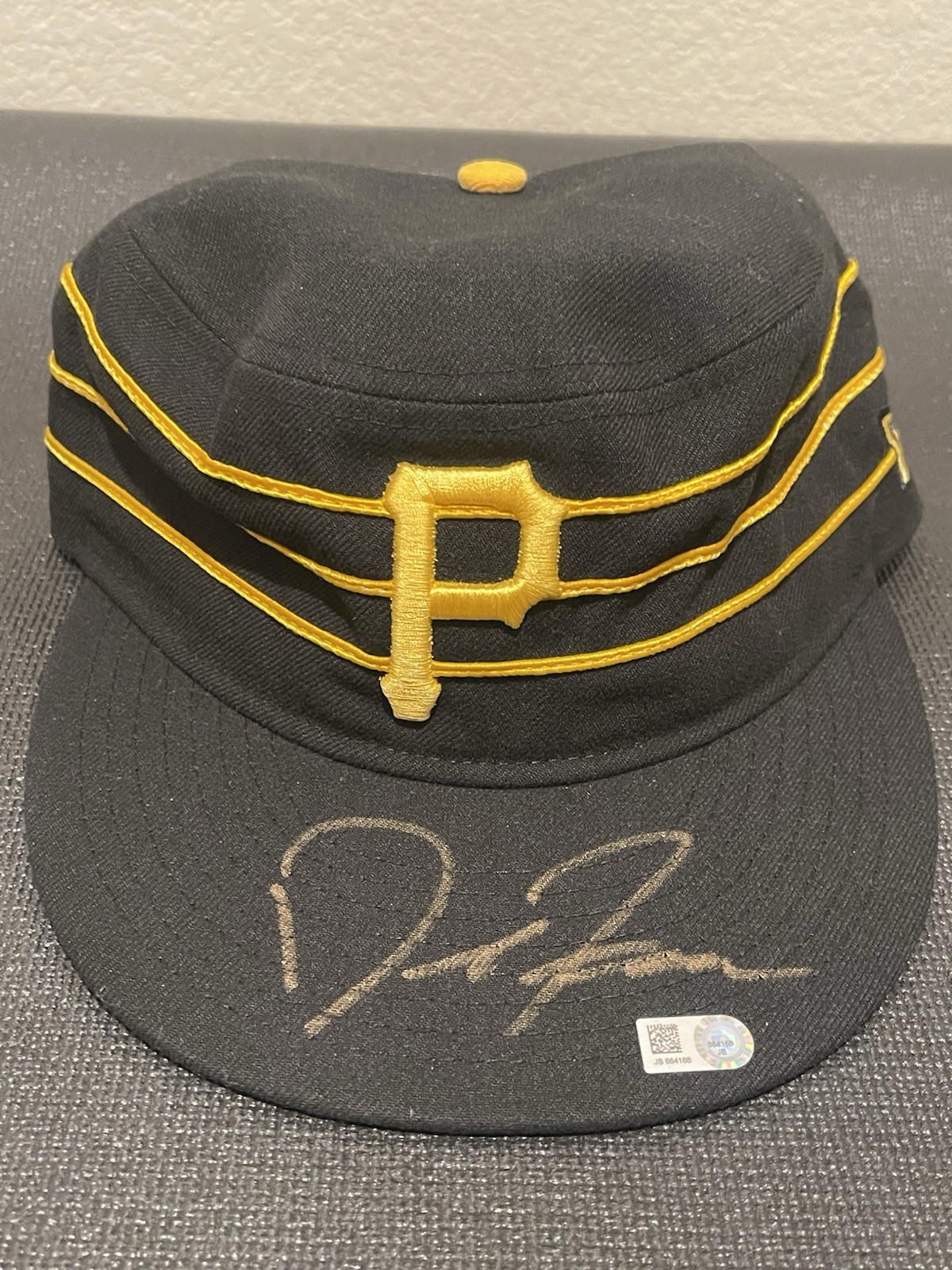 Signed David Fresse Pittsburgh Pirates Pillbox Hat Cap Auto New Eta 7 1/2