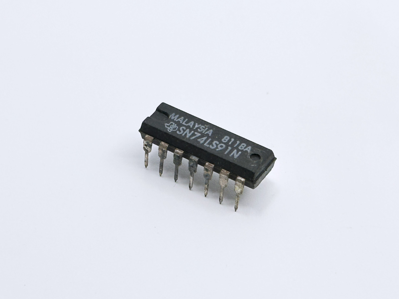 4X SN74LS91N TI 8-Bit Shift Register IC Serial Inputs Complementary Output DIP14