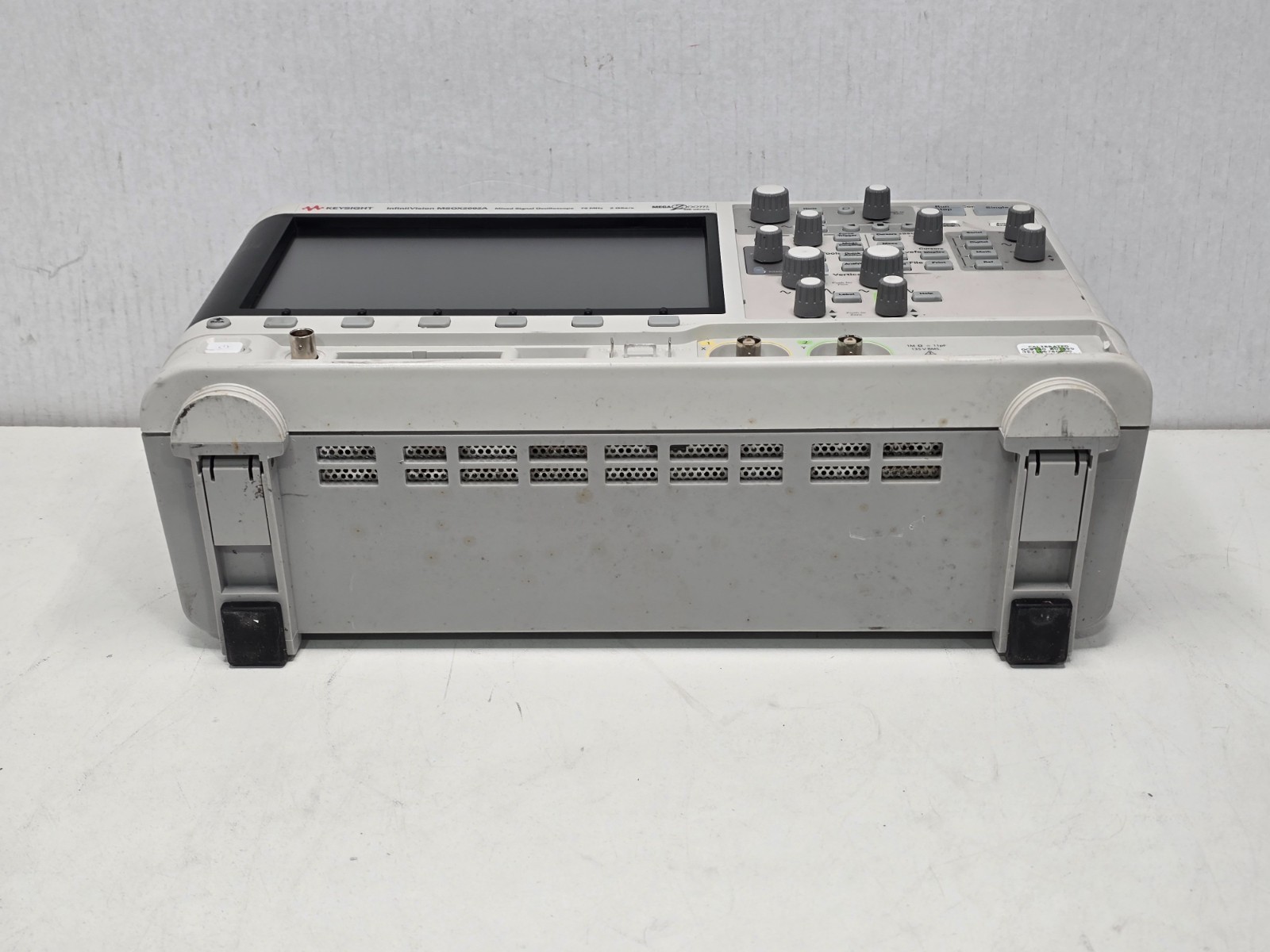 Keysight MSOX2002A Mixed Signal Oscilloscope 2 Analog 8 Digital 2 GSa/s 70MHz