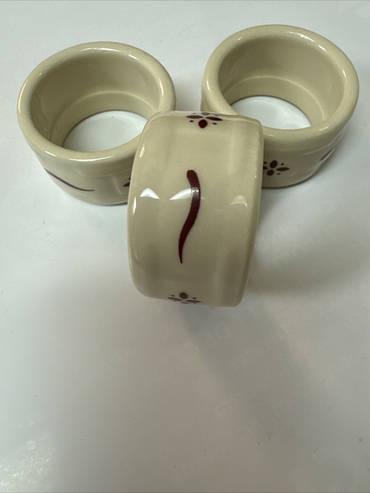 Longaberger Set of 3 Round Napkin Rings - Traditiona Red- Made in USA