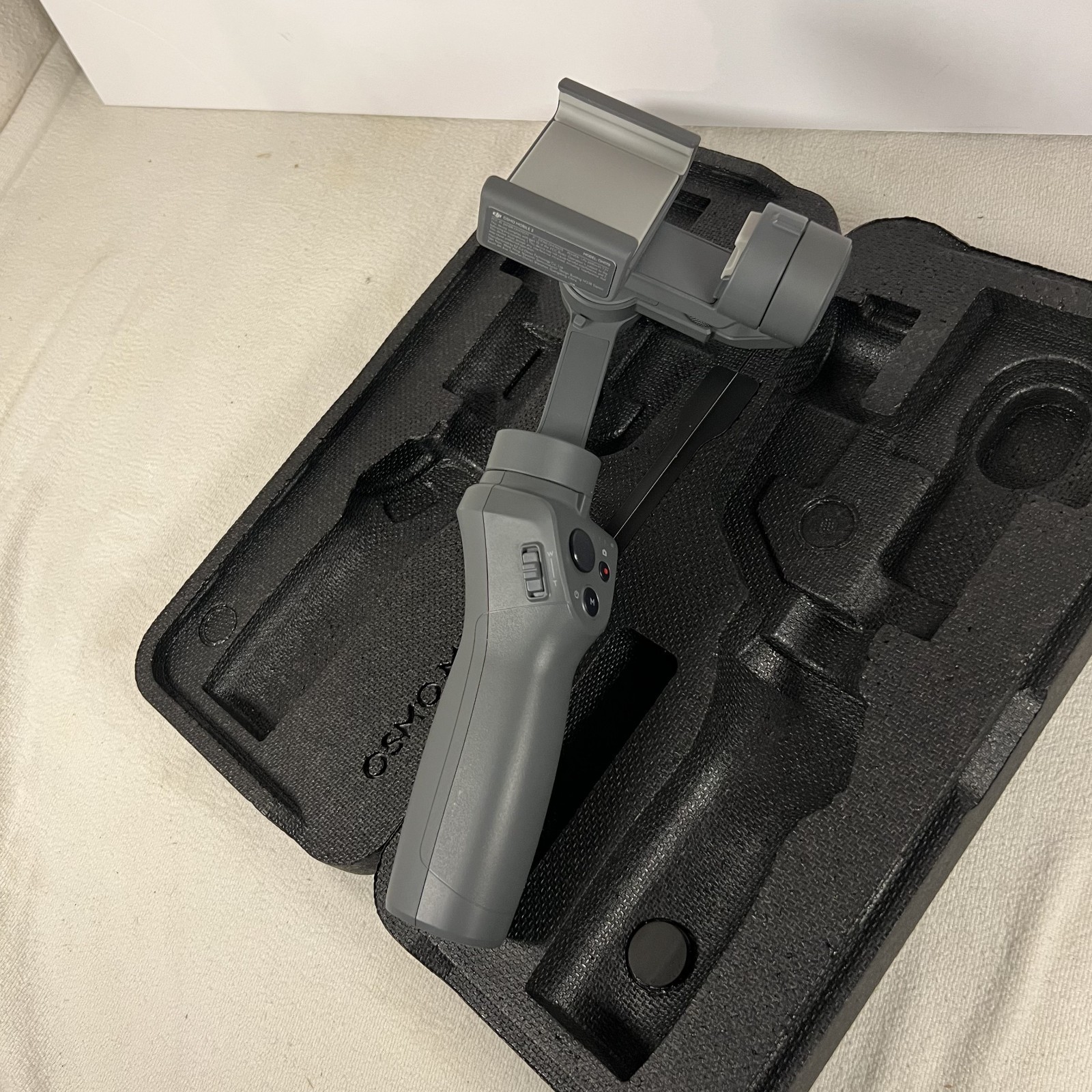 DJI Osmo Mobile 2 Gimbal OM170