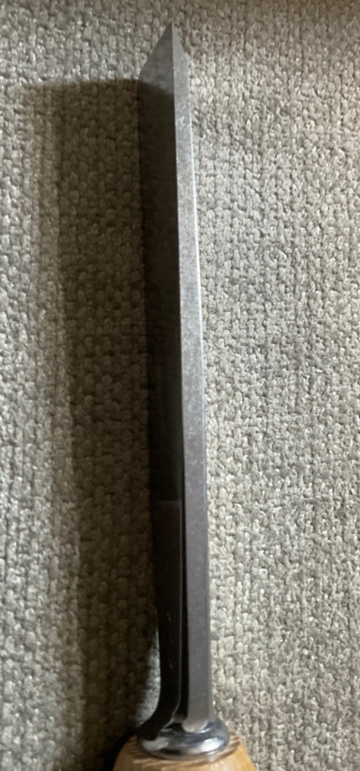 PFEIL "Swiss Made" 1/18e 18mm # 1 Sweep Straight Chisel - See Pics