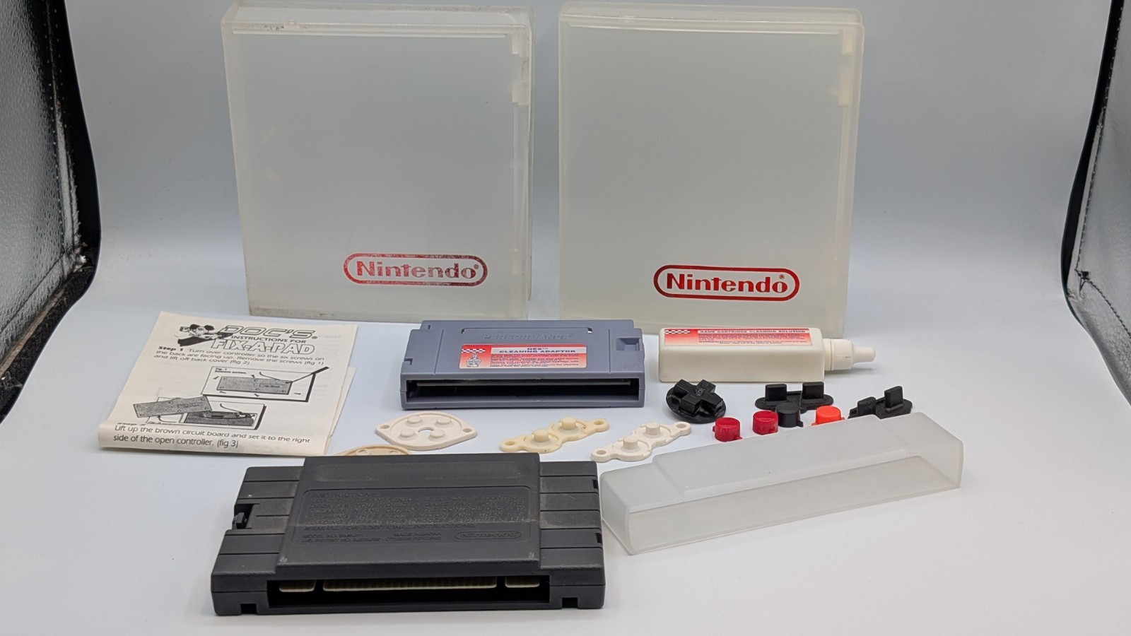 Super Nintendo & Nintendo System Cleaning Cartridge Lot With 2 Protective Cases