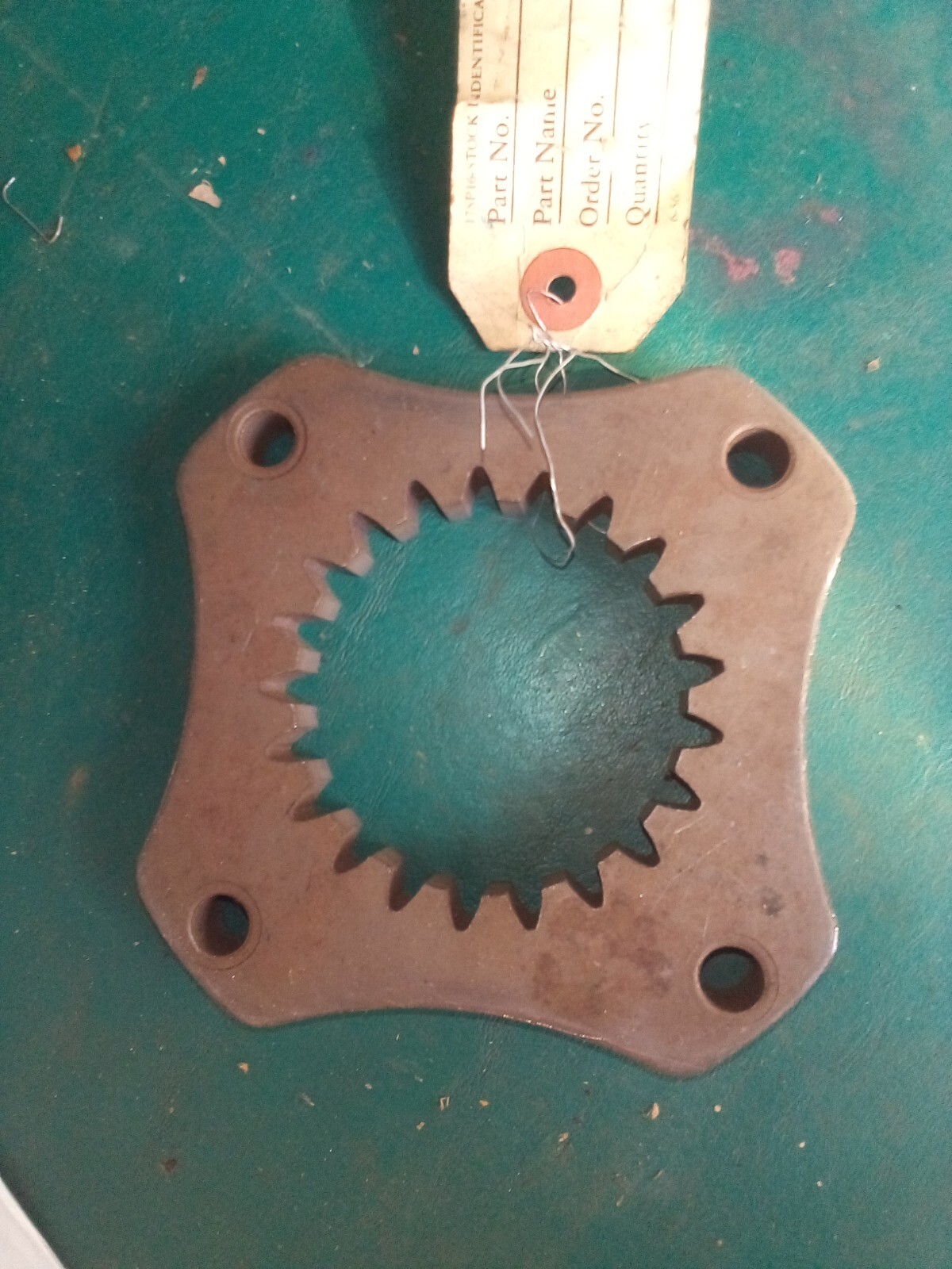 New OEM Accessory Drive Plate for Detroit Diesel V71 Engine 5170450