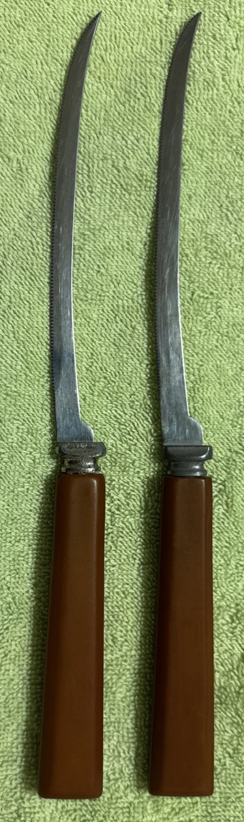 Lot of 2 Vintage Bakelite Stainless Steel Henrys Tomato Steak Knives