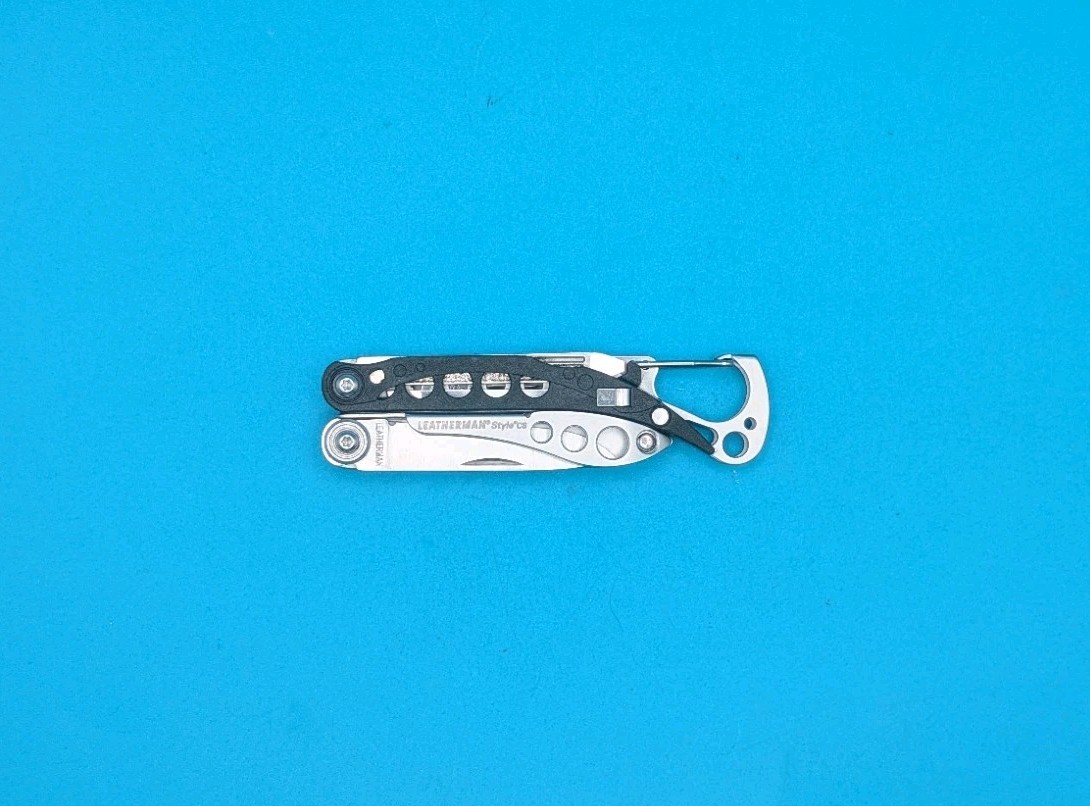 Leatherman Style CS Black Multi-Tool! FAST SHIPPING!