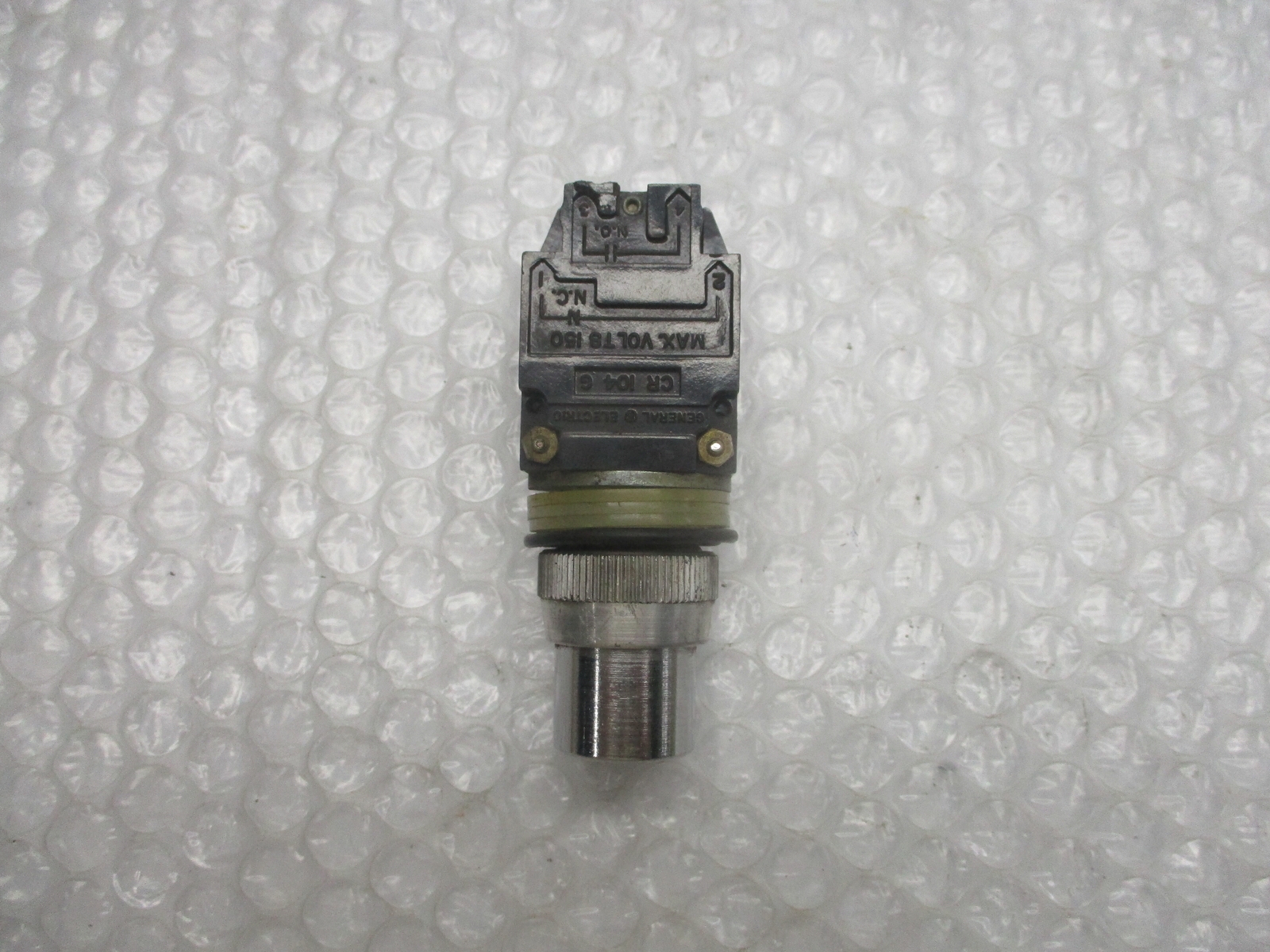 GENERAL ELECTRIC CR104G SELECTOR SWITCH W/O KEY NSNP