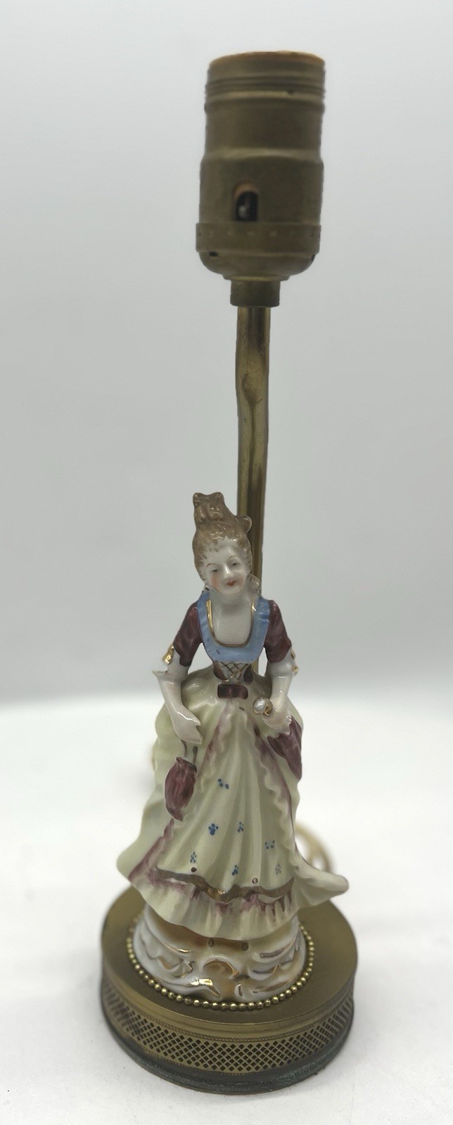Antique Victorian Lamp Base 12” Figurine Table Lamp Works & Ships Fast