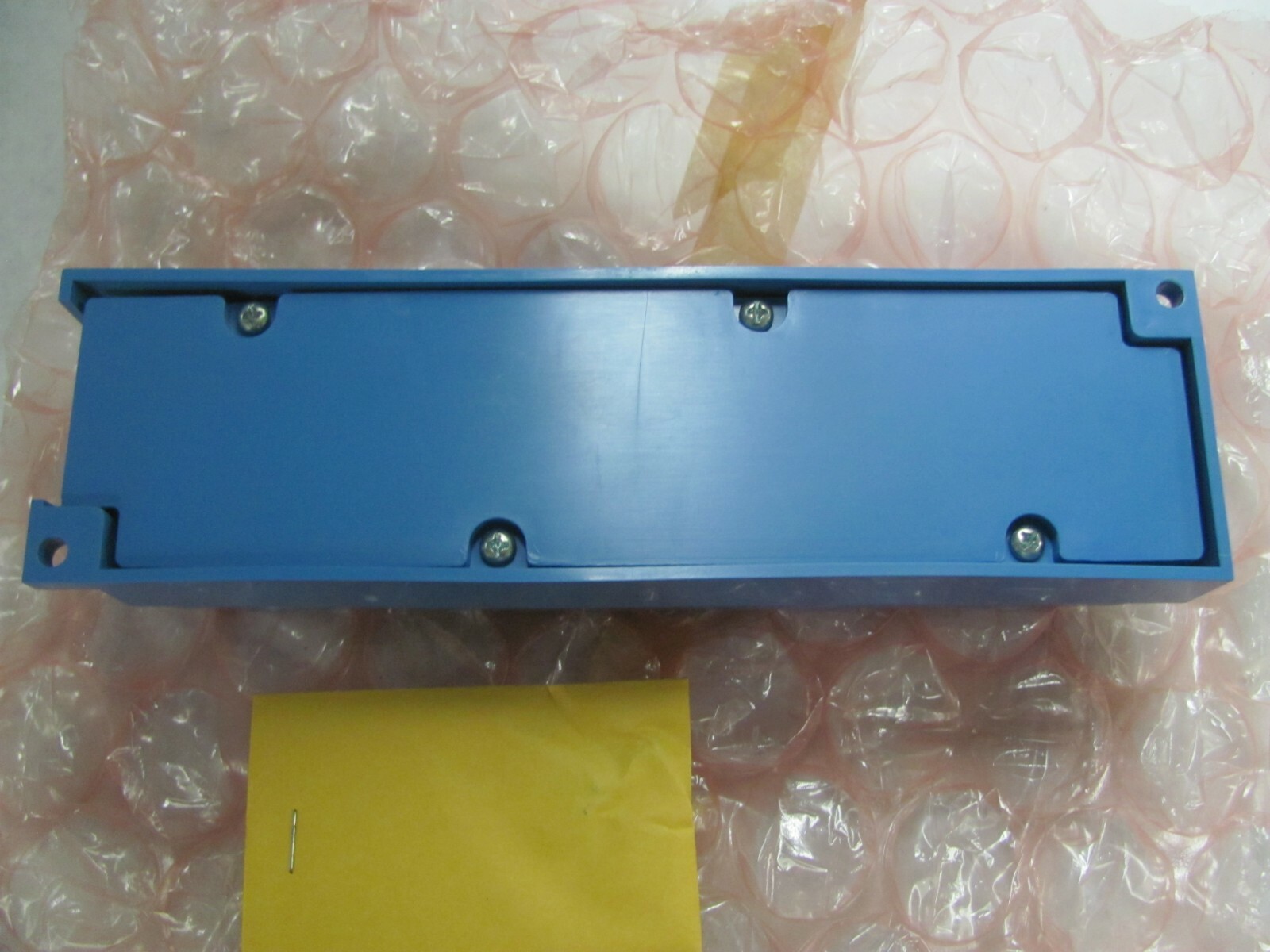 Johnson Controls R120AAA-1 - 4-Stage Relay Pack - NOS