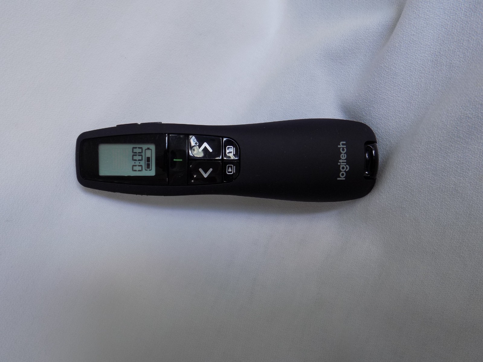 Logitech R800 Wireless Presenter (M/N:RR0014) Powers On No Dongle