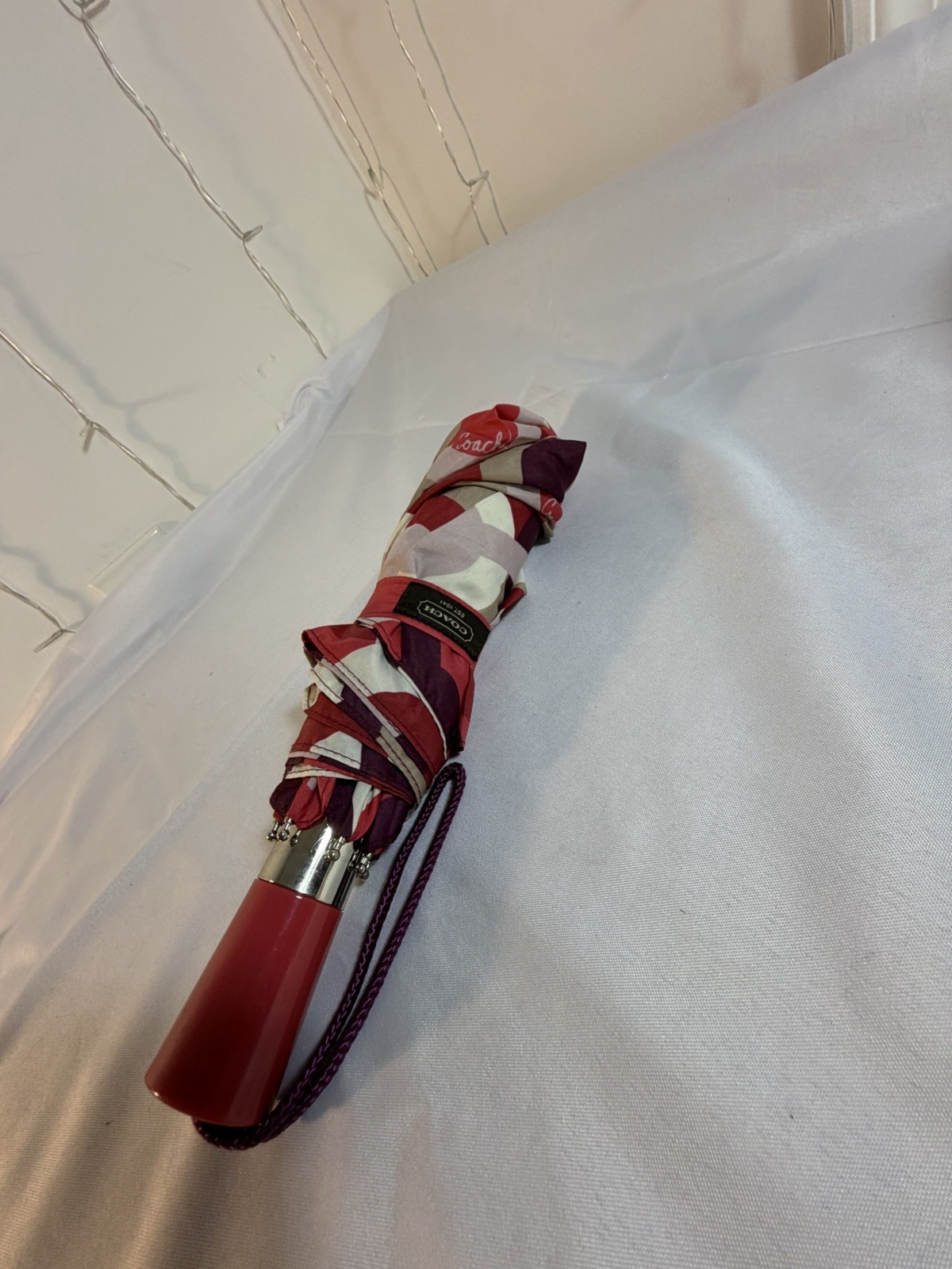 Coach Logo Compact Folding Umbrella Auto Open Red Purple Geometric Print