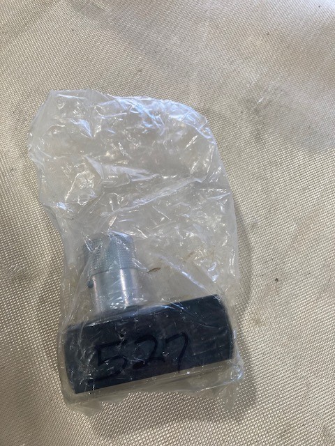 PARKER F1200S Flow Valve New Unopened