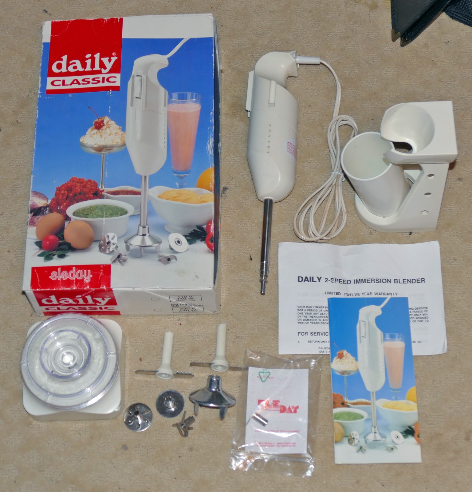 eleday daily Classic hand mixer blender, complete w/ all accessories in box