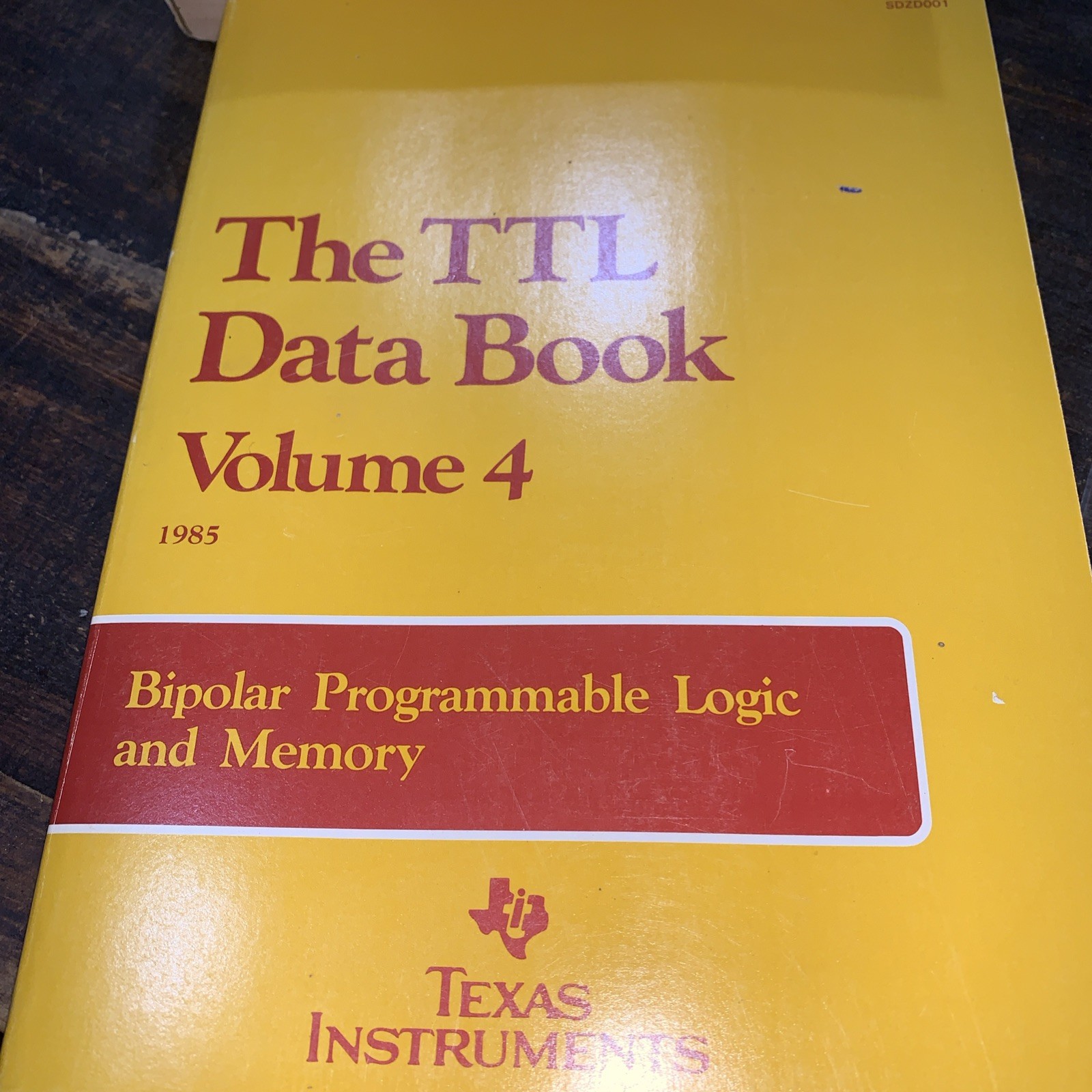 Book Lot Texas Instruments TTL Data Book Circuits Field Logic Programmable