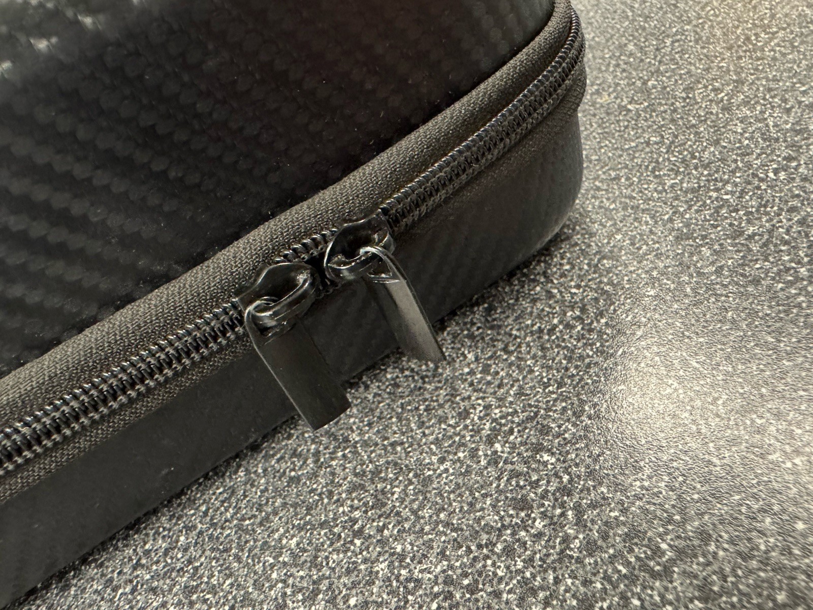 DLX LUXE TM-40 OEM case. RARE!