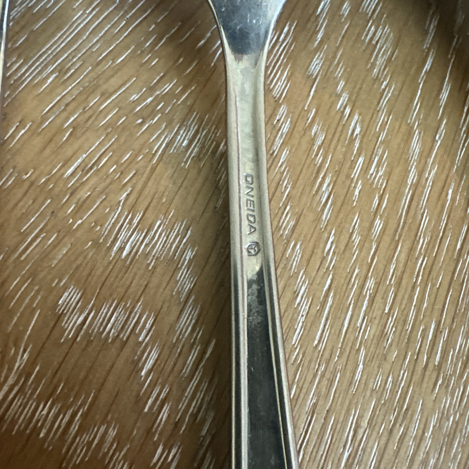 5 PCS. ONEIDA - GOLDEN HENLEY - SERVING UTENSILS
