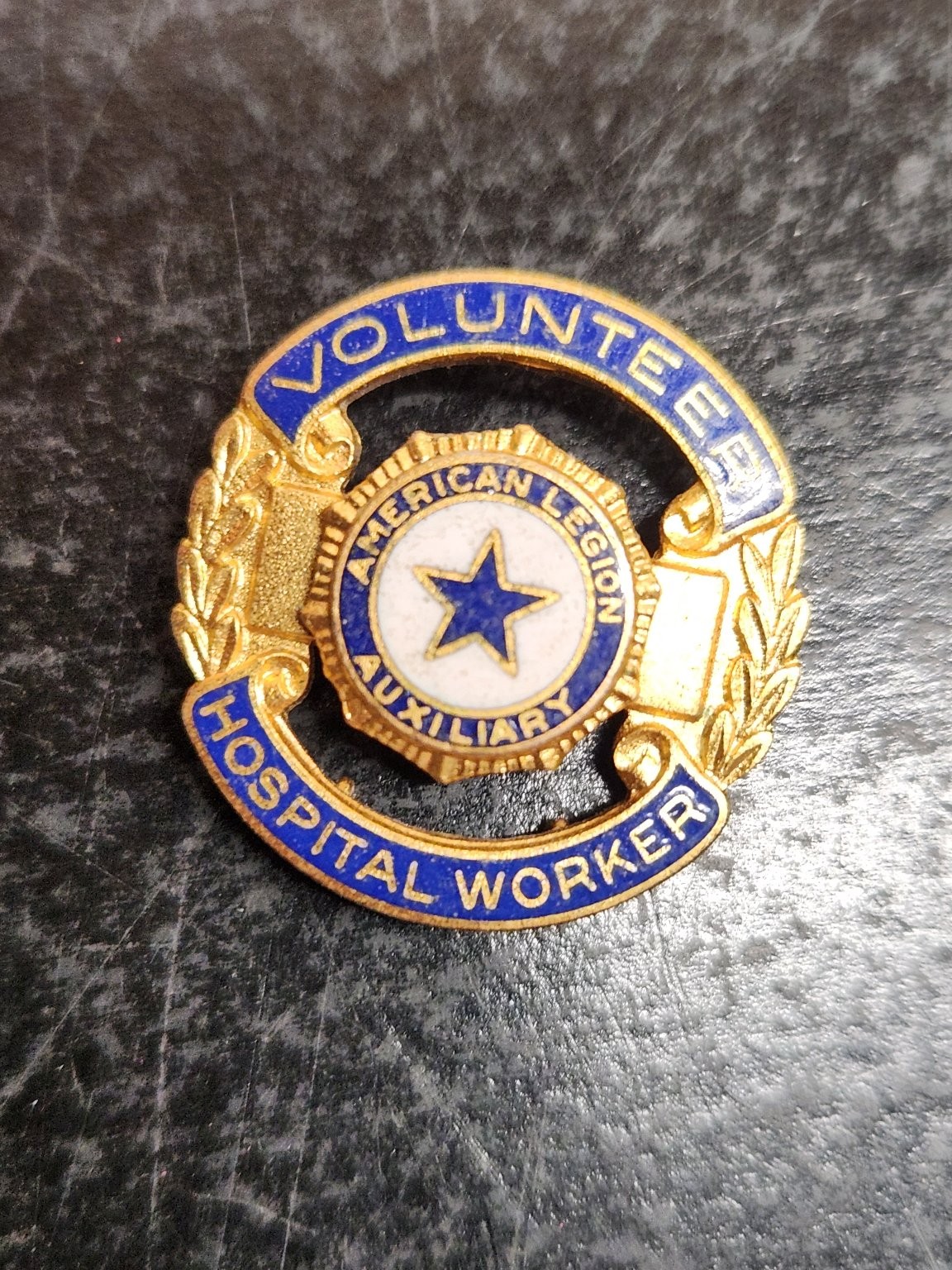 American Legion Auxiliary Volunteer Hospital Worker Pin Badge