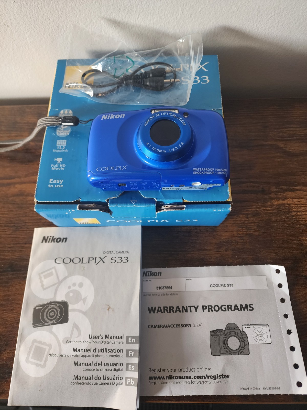 Nikon Coolpix S33 13.2mp Digital Camera with Original Box! Tested! Works Great!!