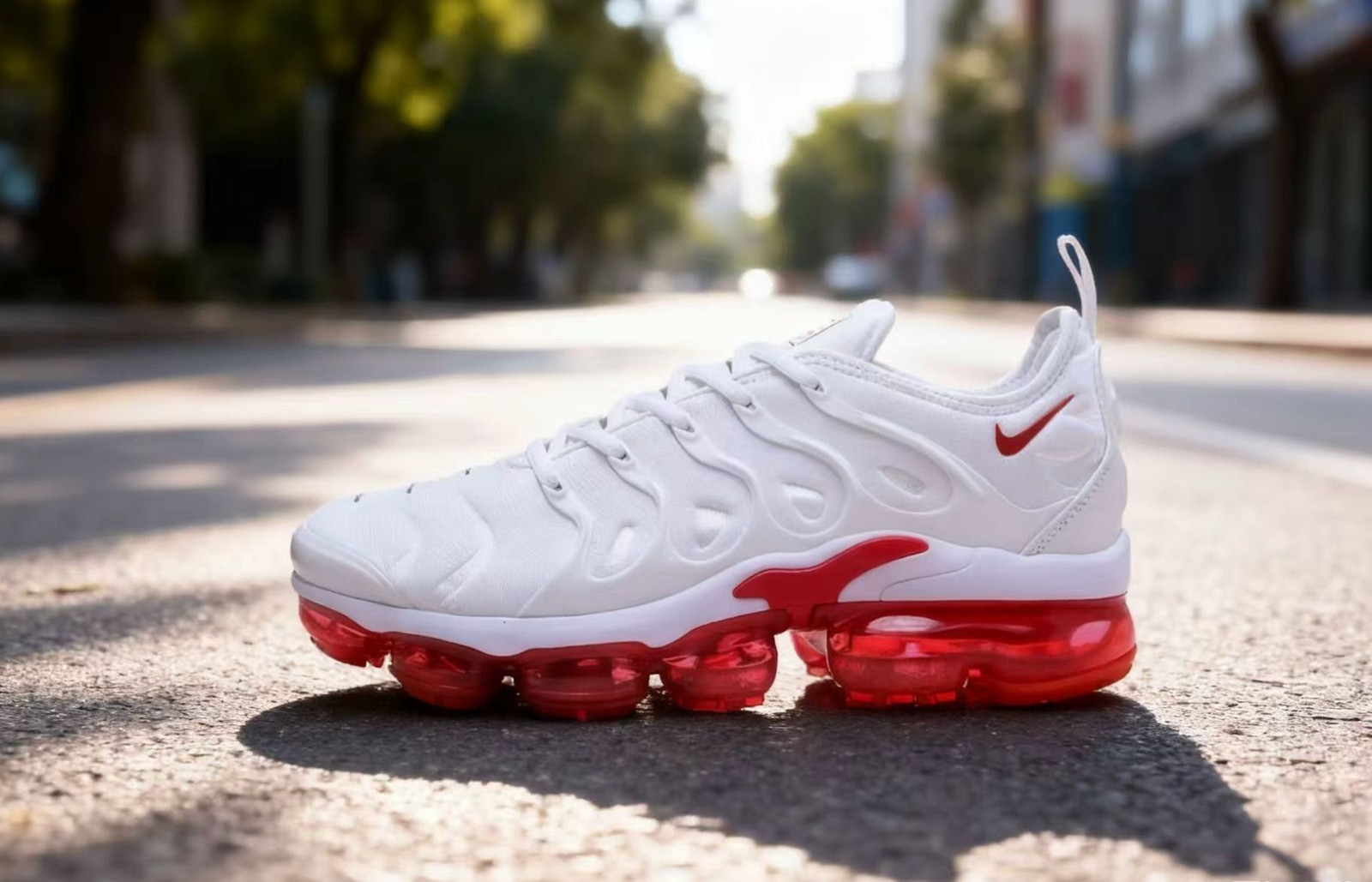 Nike Air Vapormax Plus TN White Red Men's Shoes Size 7-12 Free Shipping