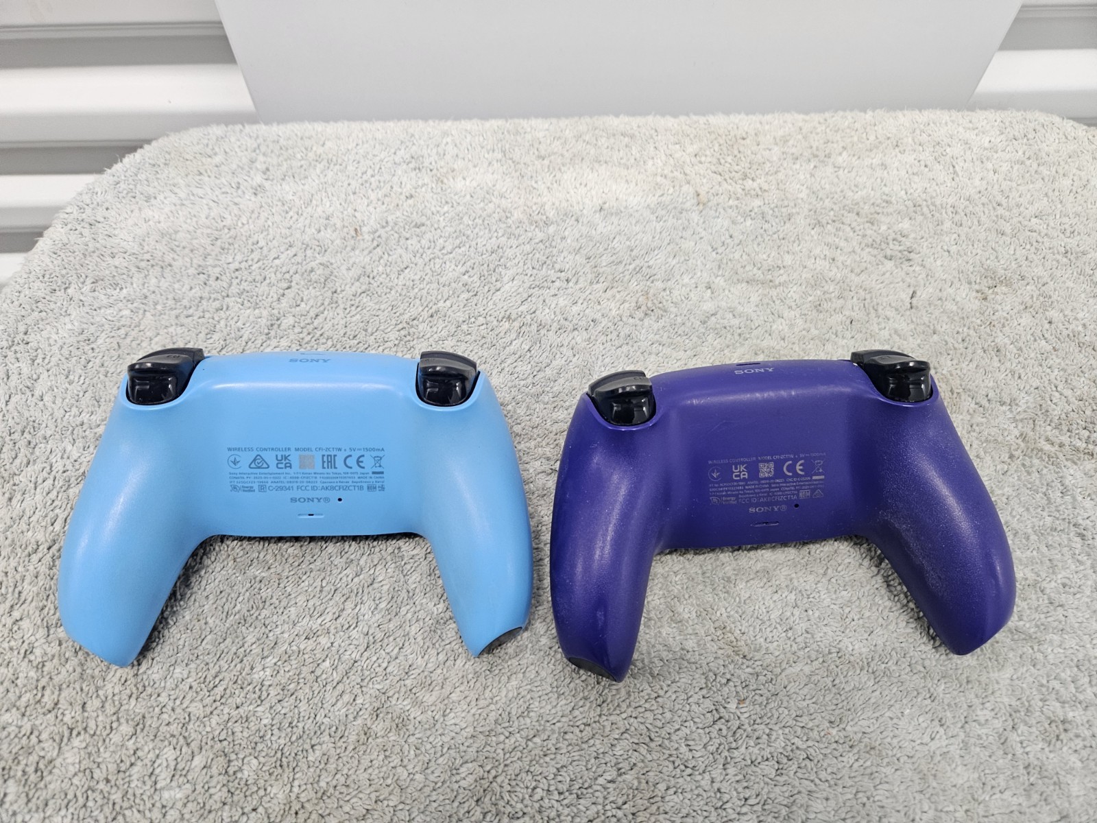 2 Sony PlayStation 5 PS5 Dualsense Wireless Controller CFI-ZCT1W - Untested
