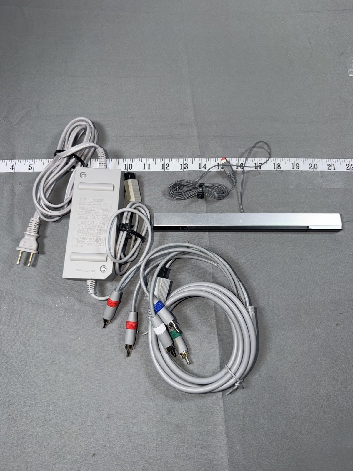 Nintendo Wii AC Adapter RVL-002 Component AV Cable KMD Wired Sensor Bar Bundle