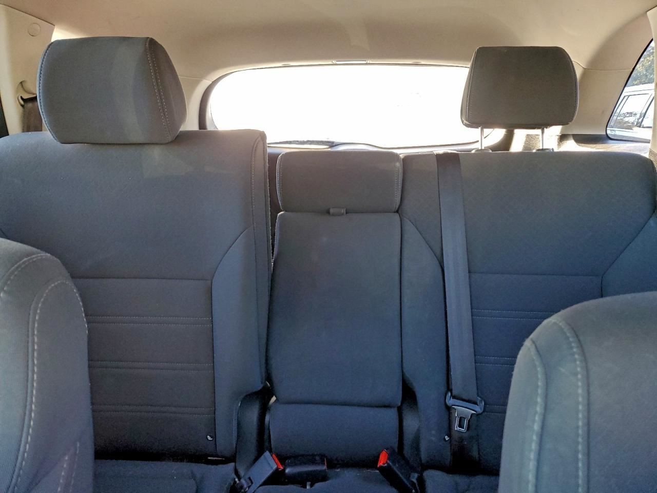 SORENTO 2016 Glove Box 4952761