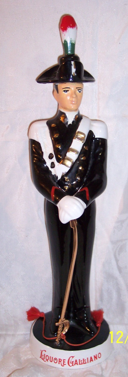 Liquore Galliano Italian Soldier Liquor Decanter 19" Tall Italy Coronelli Bottle