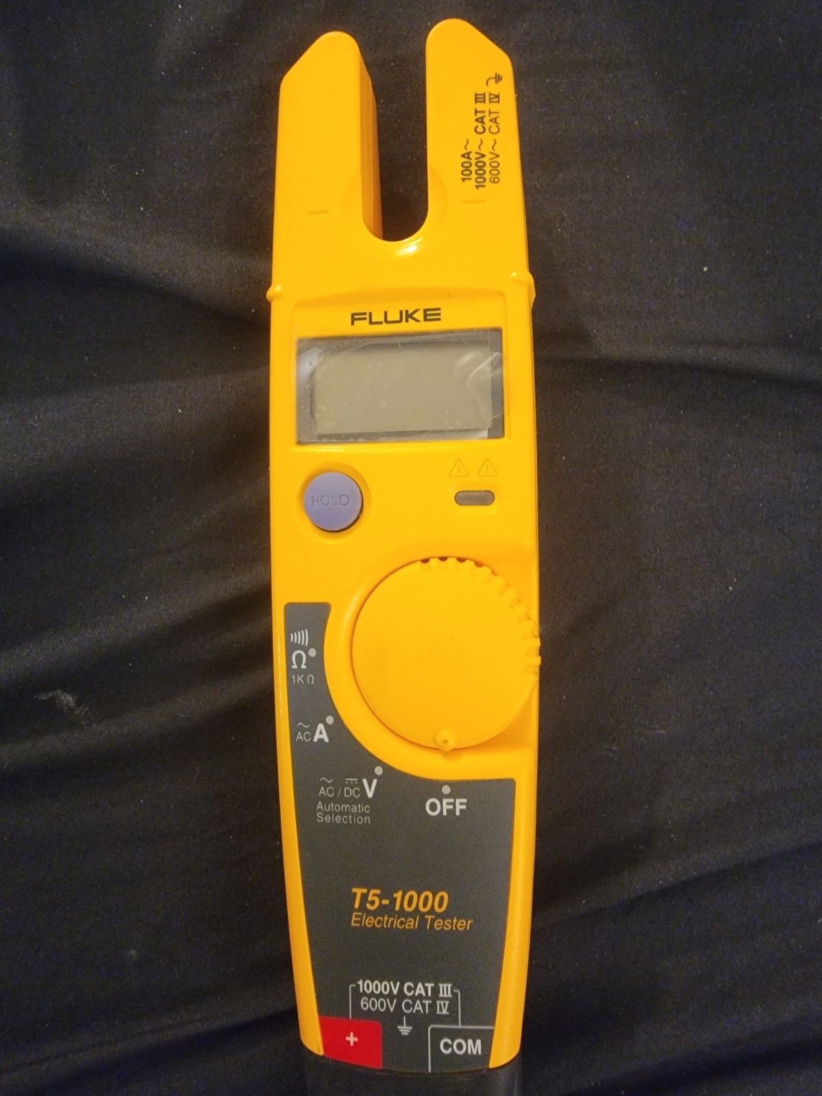 Fluke T5-1000 Voltage Continuity Current Electrical Tester 1000V CAT III AC/DC