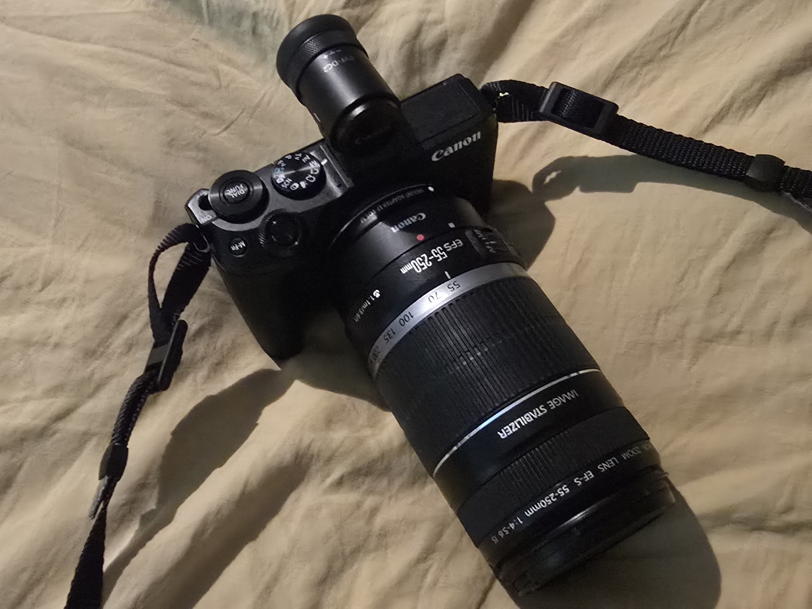 Canon EOS M6 Mark II Bundle: EF-S 18-200mm & Sigma 17-70mm, Bag