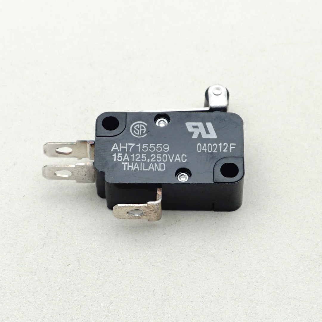 AH715559 Panasonic Micro Switch Button Travel Switch 15A 250VAC x 1PC NEW