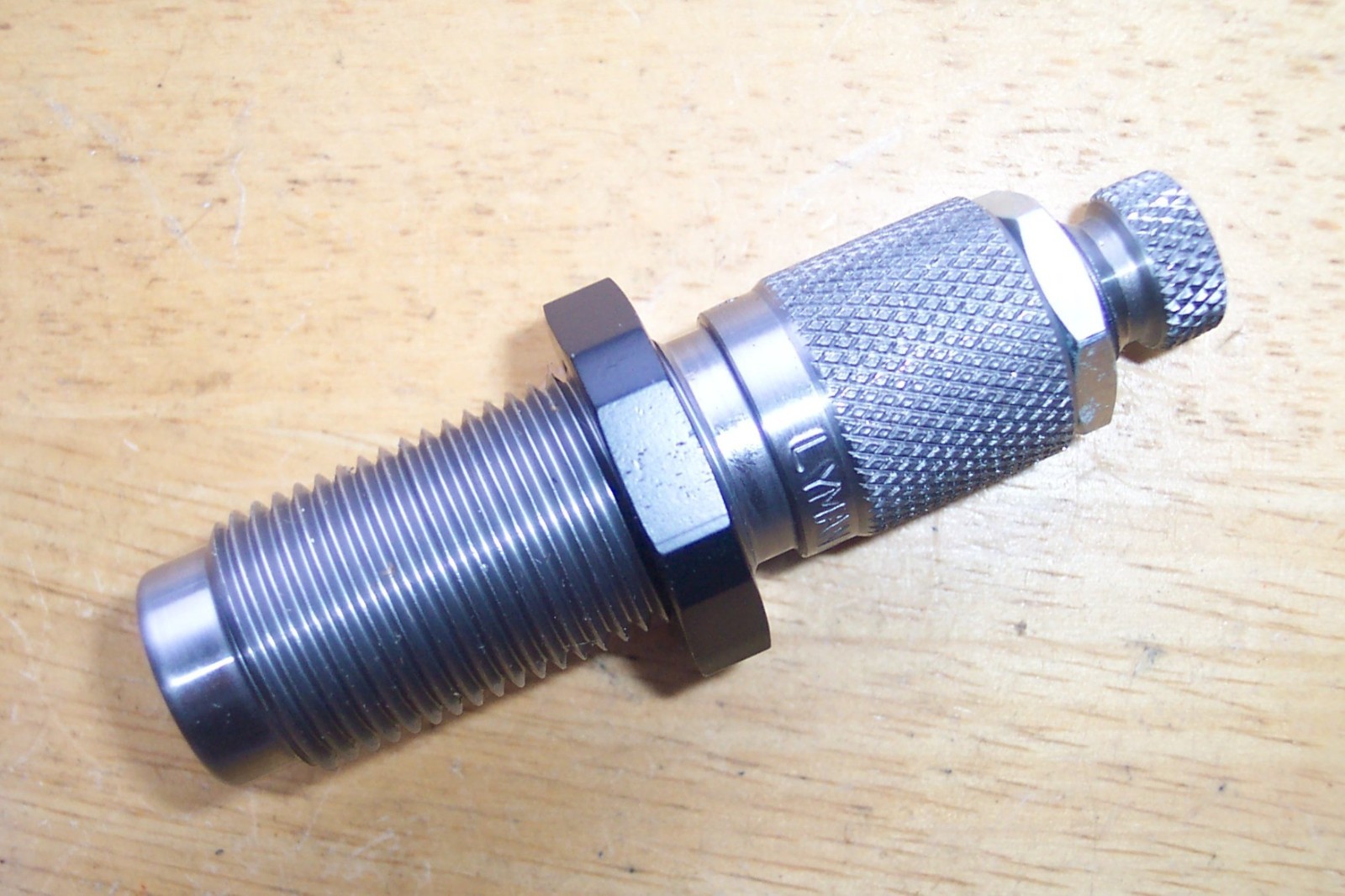 LYMAN M DIE 38 FOR 38 SPECIAL 357 MAGNUM 357 MAXIMUM AND OTHERS