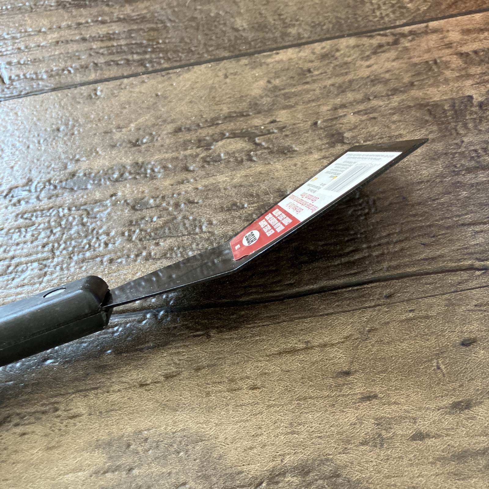 Bent Chisel Scraper 3” Heavy Duty Hyde 12000 HCS Blade Black Contour-Grip