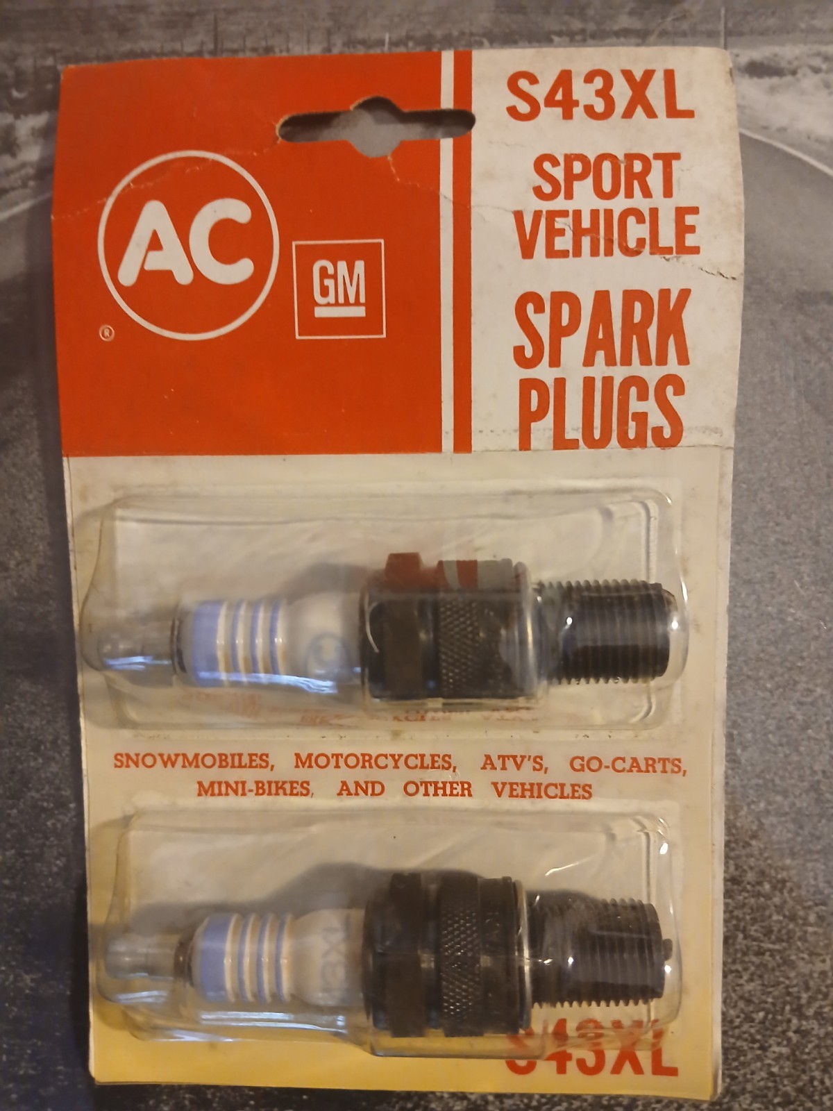 AC GM S43XL Sport Vehicle Spark Plugs NOS