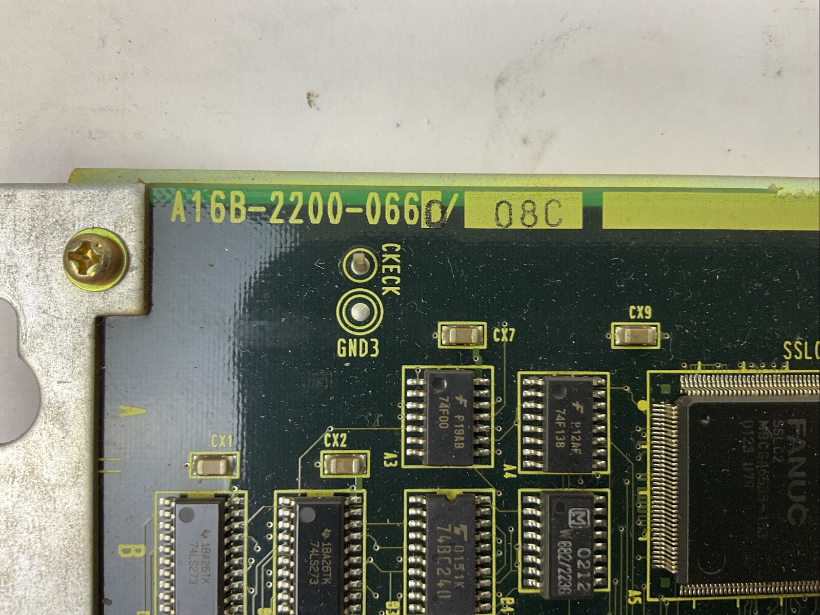 FANUC A16B-2200-0660/08C OPERATOR CIRCUIT BOARD