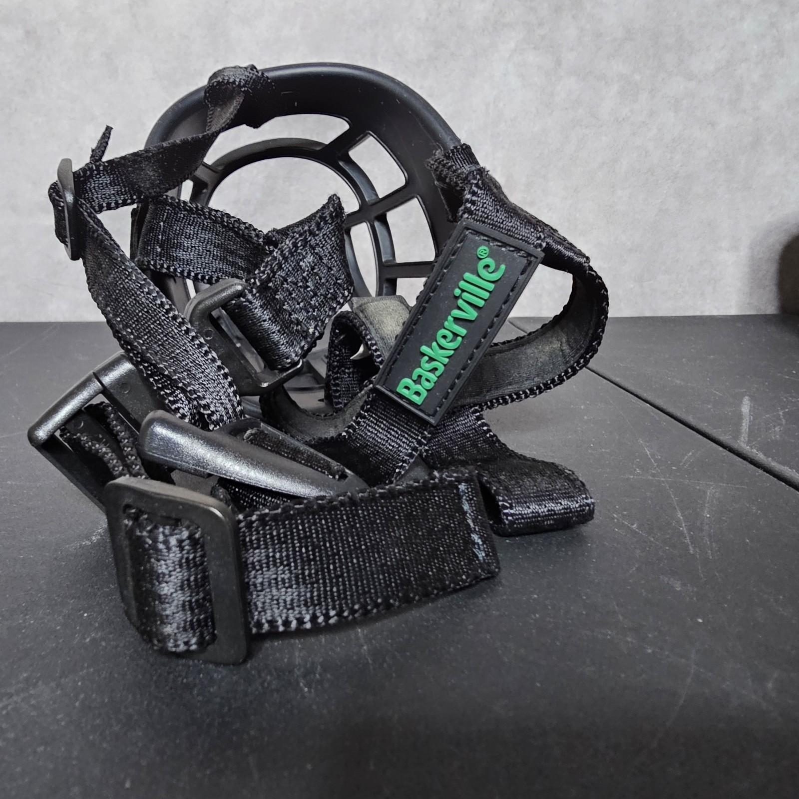 Baskerville Ultra Dog Muzzle- Size 4 - Black Great Condition